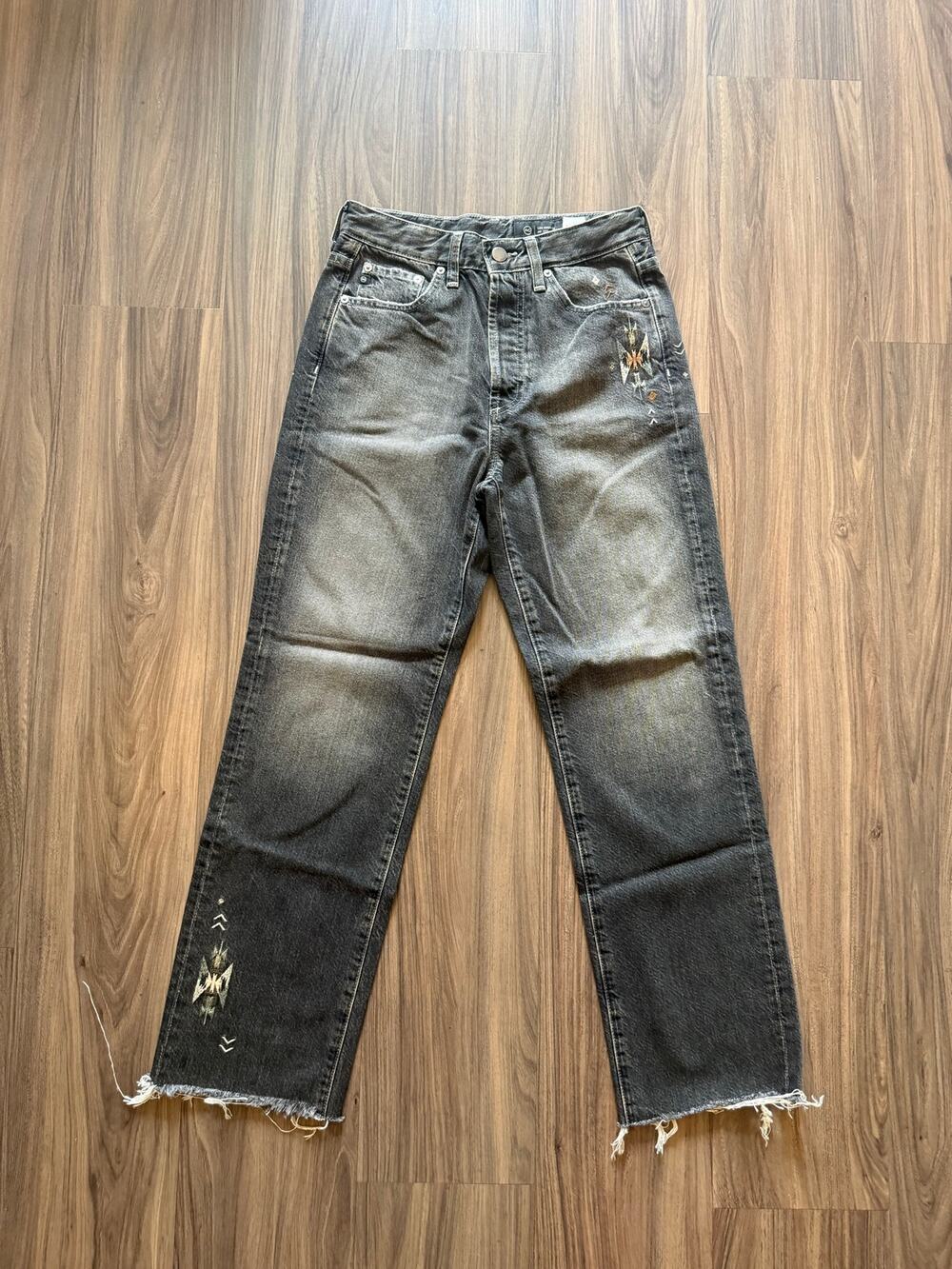 AG Adriano Goldschmied Alexis Crop Jeans Women’s 26 Black Embroidered Raw Hem